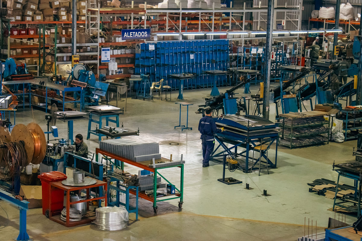 FACORSA industrial plant manufacturing radiators and cooling systems for heavy machinery in Argentina